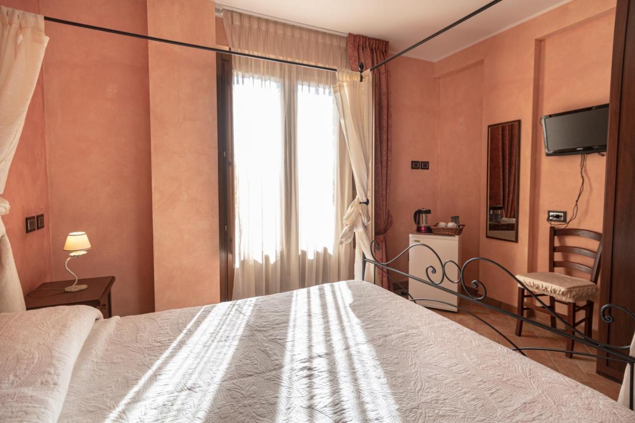 B&B Villa Barbarossa Petrignano Extérieur photo