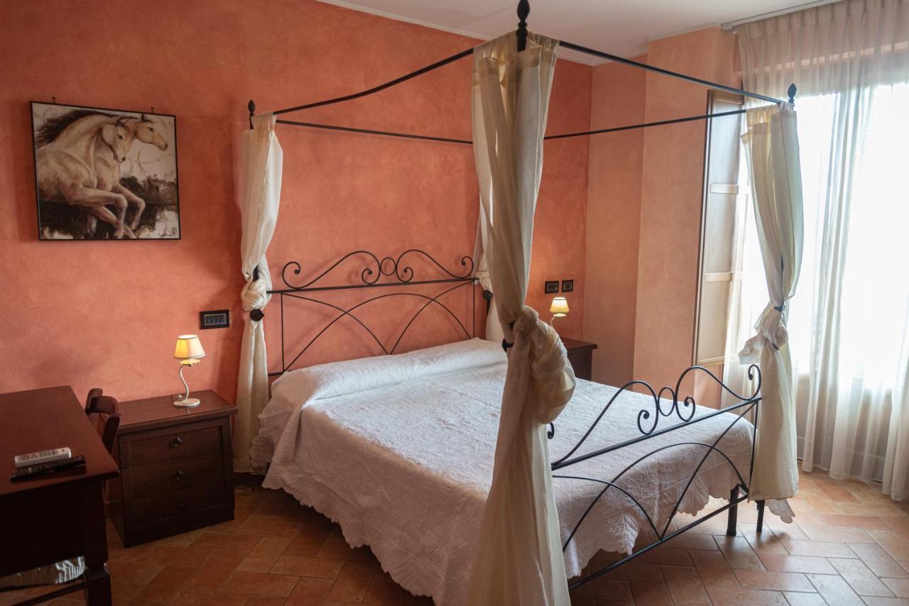 B&B Villa Barbarossa Petrignano Extérieur photo