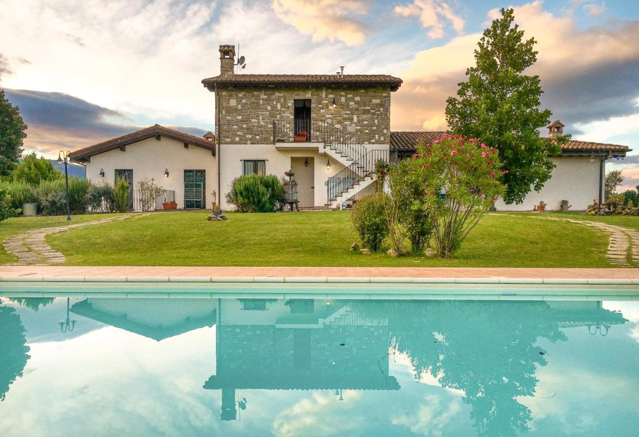 B&B Villa Barbarossa Petrignano Extérieur photo