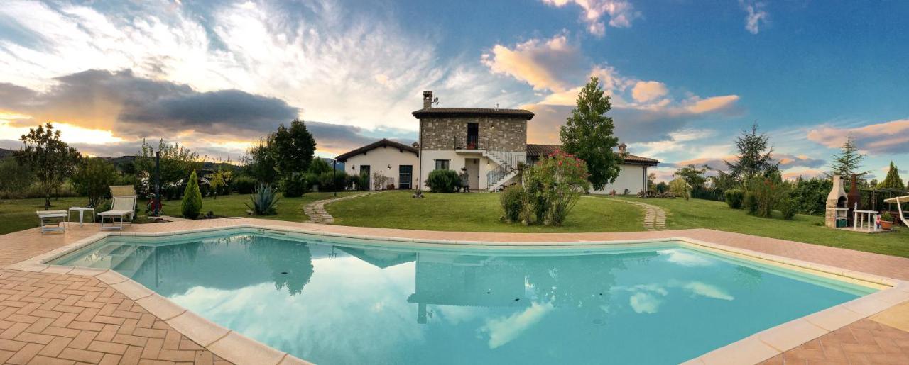 B&B Villa Barbarossa Petrignano Extérieur photo